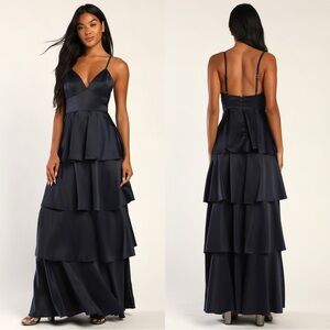 Sz M NWOT‎ Lulus Going with Elegance Navy Blue Satin Tiered Gown